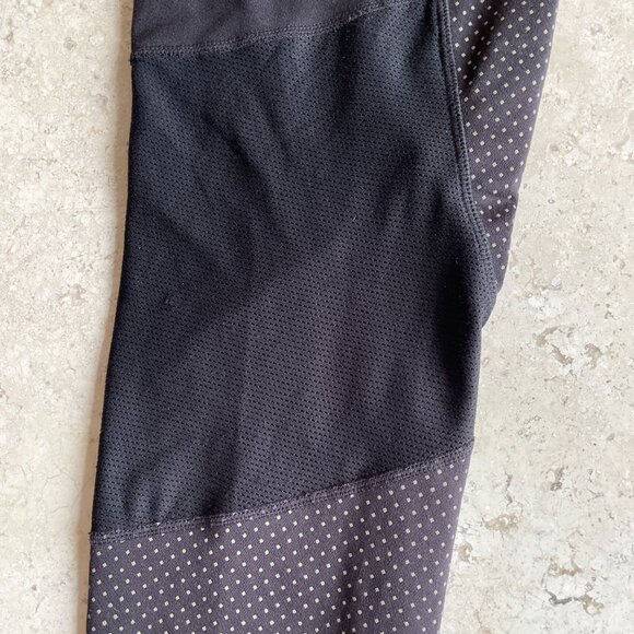 Athleta Women's Small Dot Be Free Black Reflective Running Legging, Size M - Picture 5 of 9